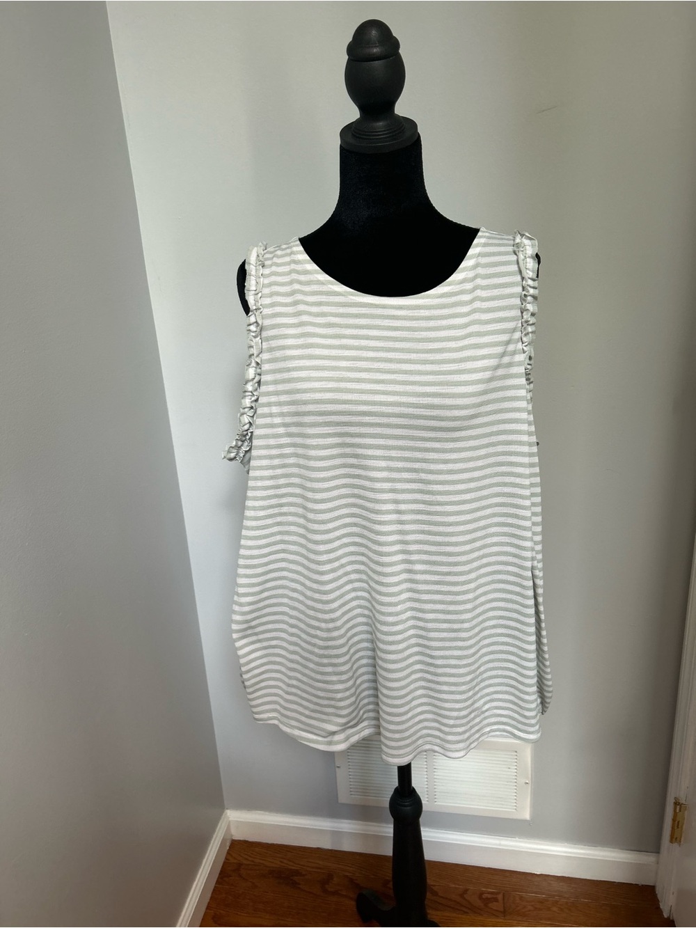 LC Lauren Conrad White and Light Green Striped Sleeveless Ruffle-Trim Top